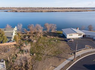 4527 W Peninsula Dr, Moses Lake, WA 98837