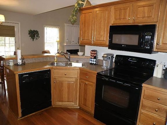 4th image of 2056 Hearthside Cir