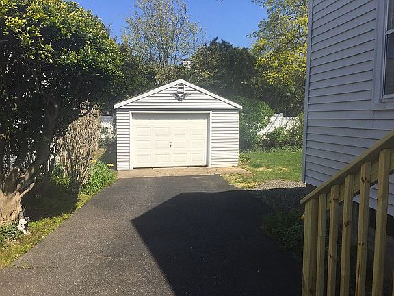 3rd image of 2 Cambridge Ave #A