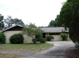527 Queens Ct, Lakeland, FL 33803