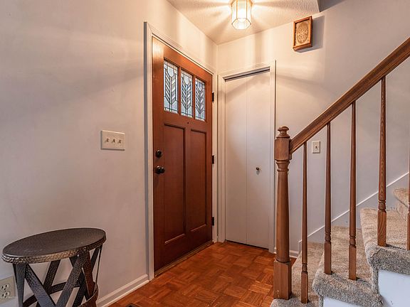 3rd image of 3704 E Hiawatha Dr