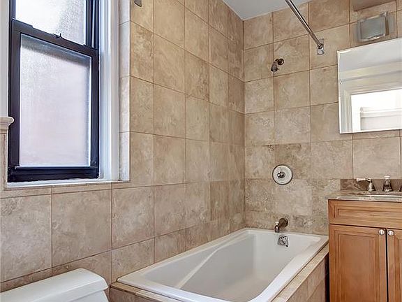 2nd image of 333 E 53rd St APT 11K