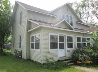 2215 Miner Ave, Muskegon, MI 49441