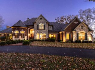 9045 Indian Ridge Rd, Cincinnati, OH 45243