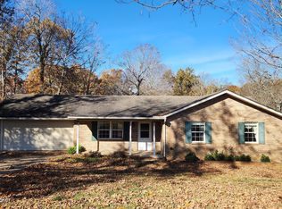 178 Dawson Ln, Radcliff, KY 40160