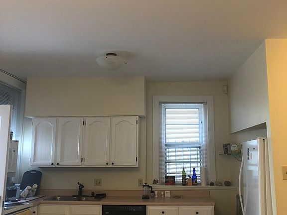 3rd image of 602 E 11th Ave