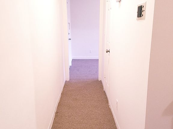 5th image of 30 Kensington Ave #4