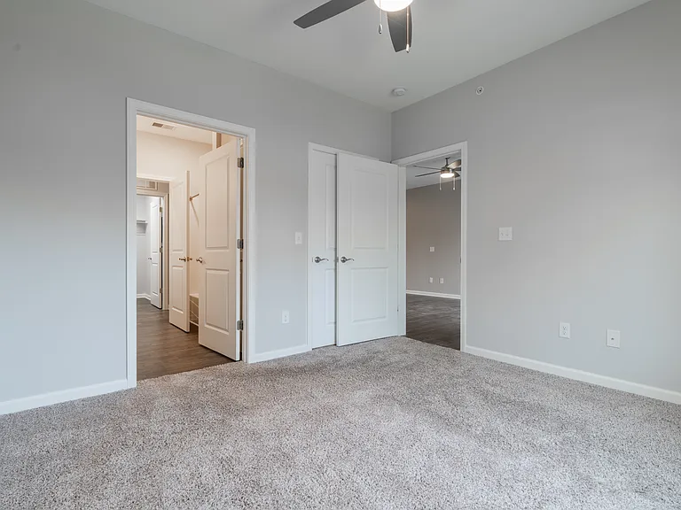 St. James Place — Photo 13