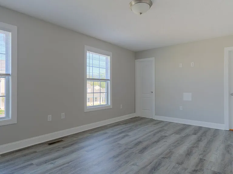 1330 Providence Blvd NW — Photo 15