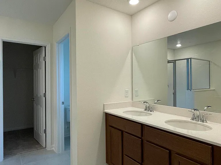 310 Rambling Brook Trl — Photo 18