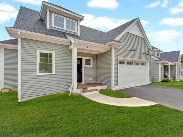 4 Weber Farm Rd #4, Wrentham, MA 02093