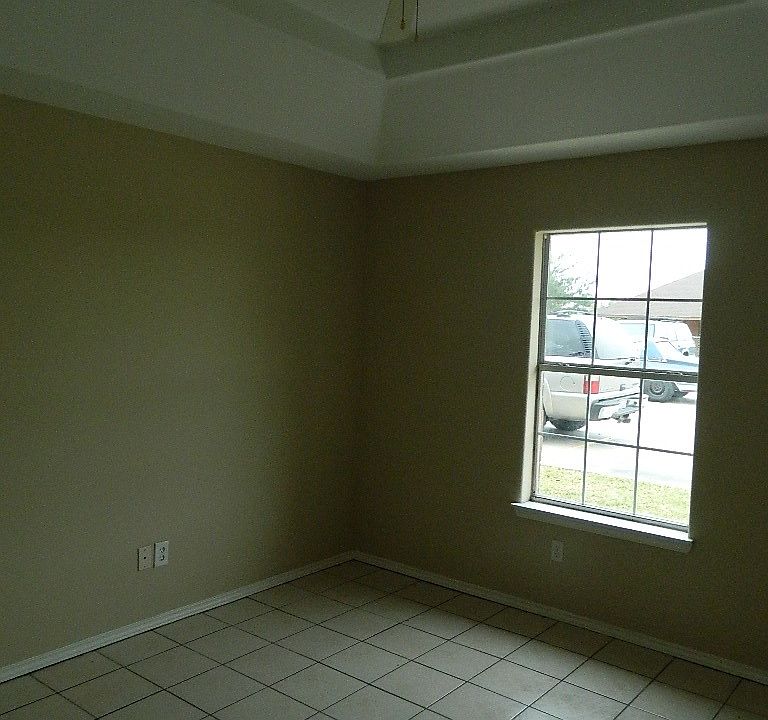 2nd image of 17709 Date Palm Dr APT 2