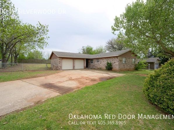 400 W Silverwood Dr