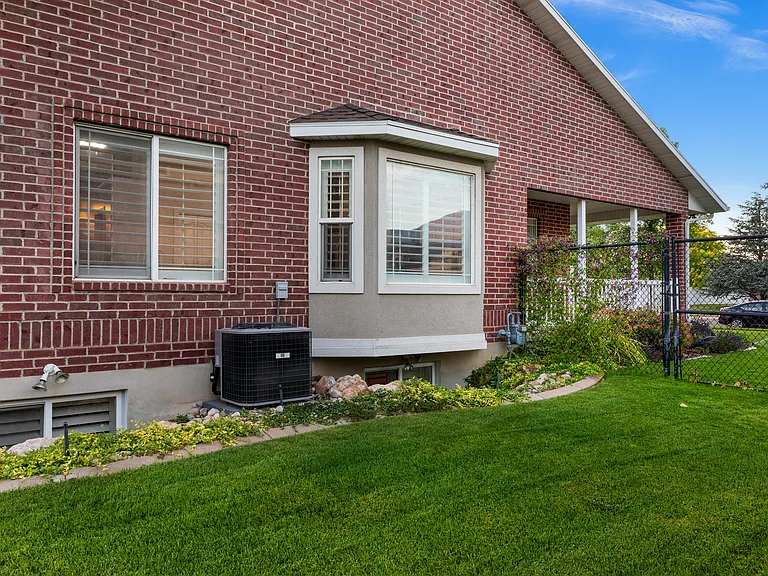 3353 W 1775 N — Photo 62