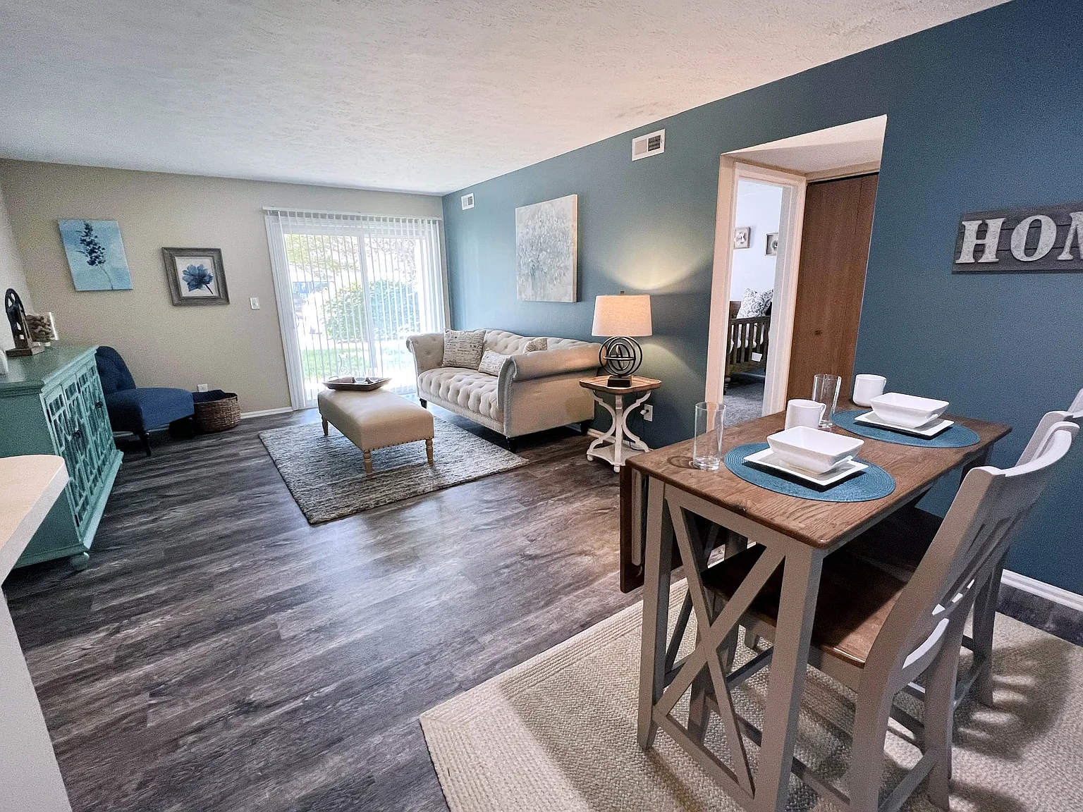 Steeplechase Apartments — Photo 3
