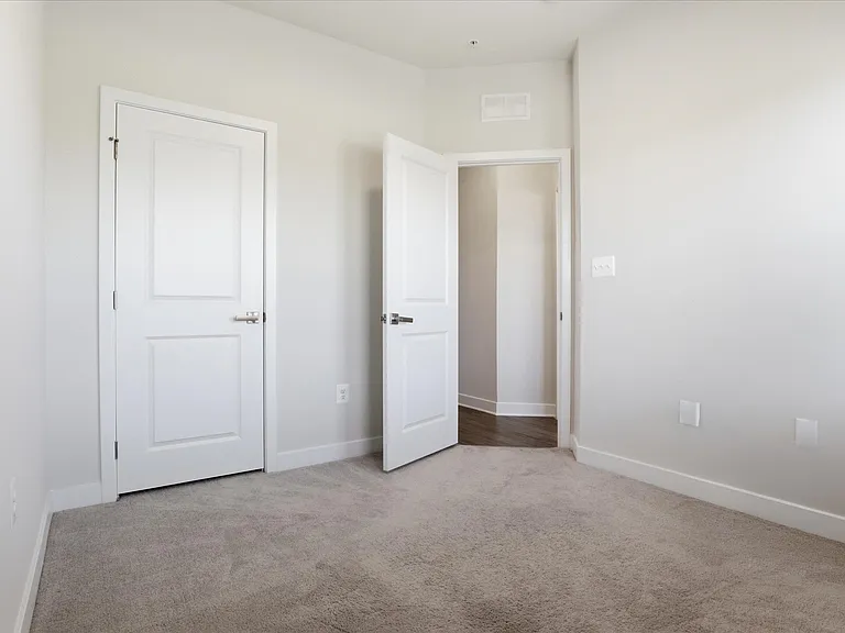 4702 Towne Park Rd — Photo 21