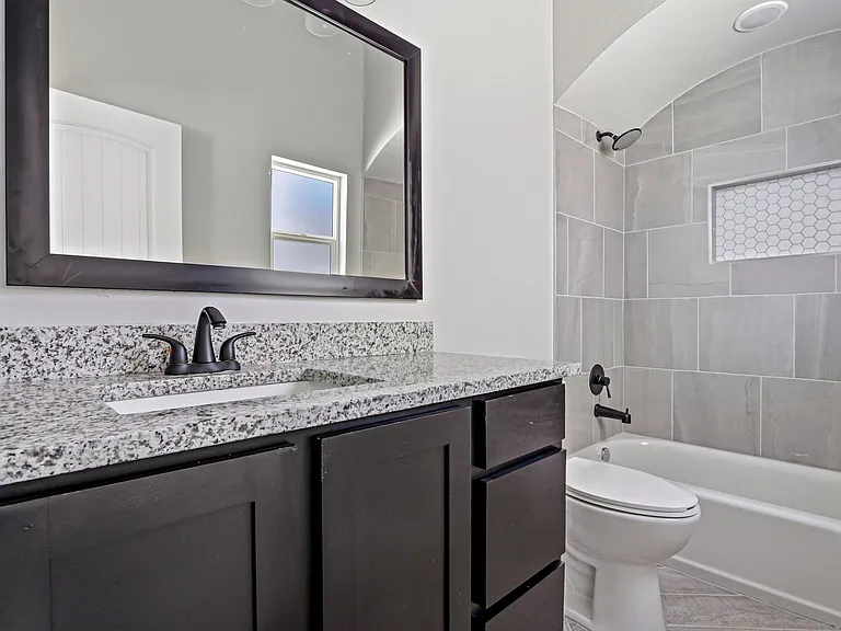 14313 Steve Joyce Pkwy — Photo 12