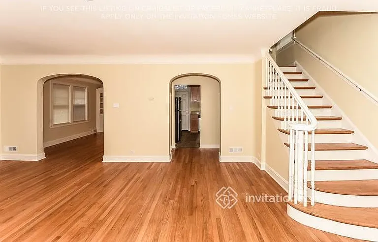 9201 S Claremont Ave — Photo 4