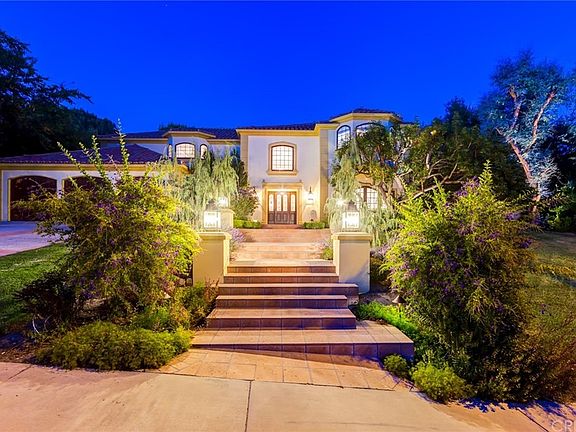5th image of 5248 Newcastle Ln