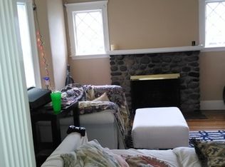 10 Roseway St, Jamaica Plain, MA 02130