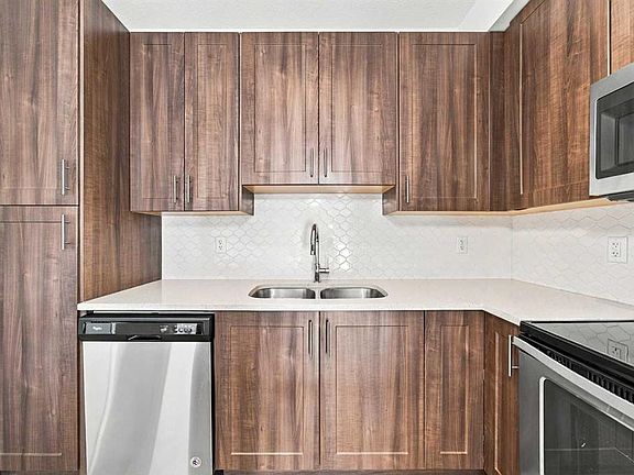 5th image of 215 S Legacy Blvd SE #2401