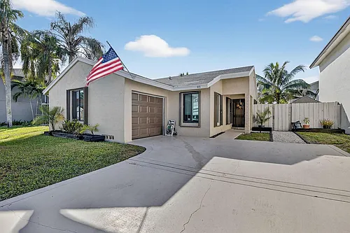 691 Willow Grove Ter Photo 1