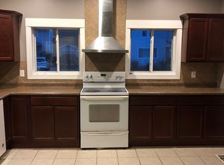 727 E Center St, Bellevue, OH 44811