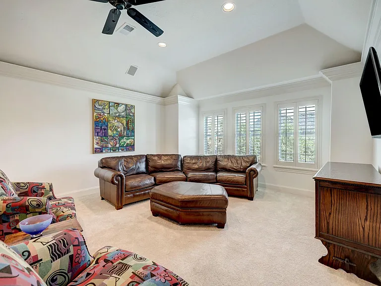 1631 Lakeshore Way — Photo 45