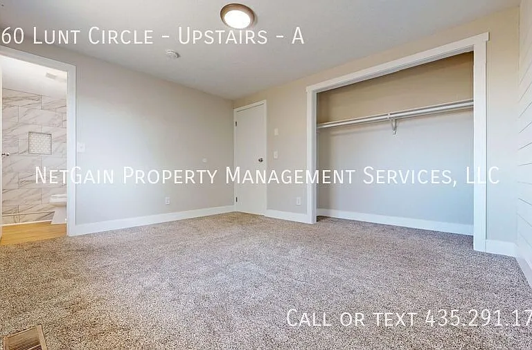 1060 Lunt Cir #A — Photo 17