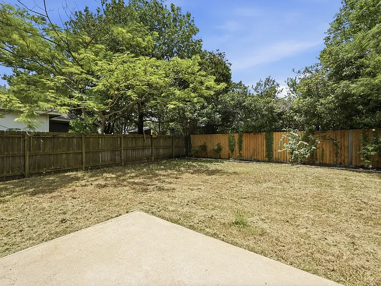 11412 Robert Wooding Dr — Photo 20