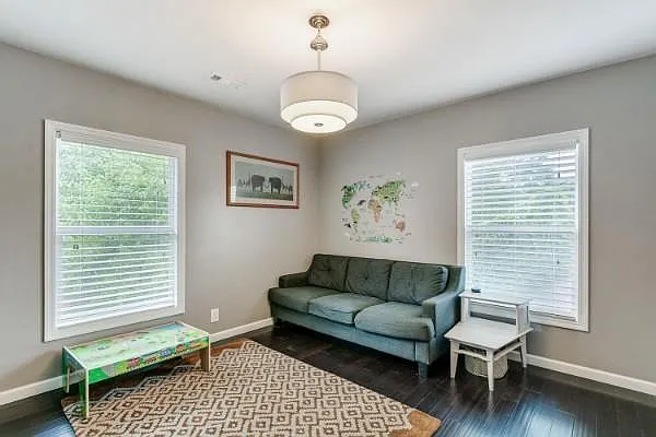 809 Maplewood Pl — Photo 14