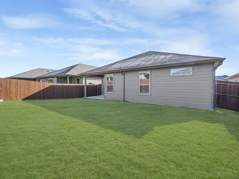 109 Bermuda Pl — Photo 4