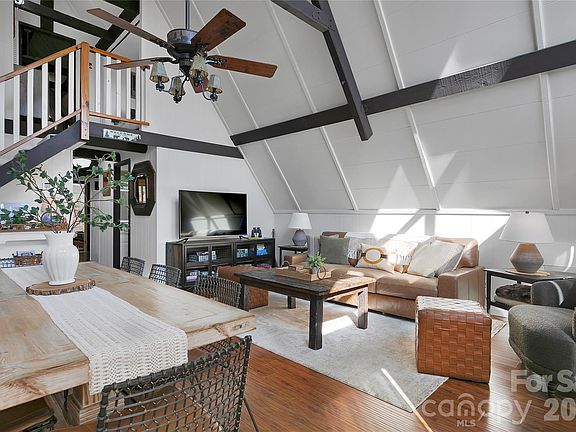 12th image of this home