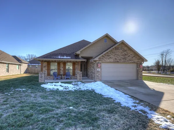 1806 Kent Dr. Drive, Webb City, MO 64870