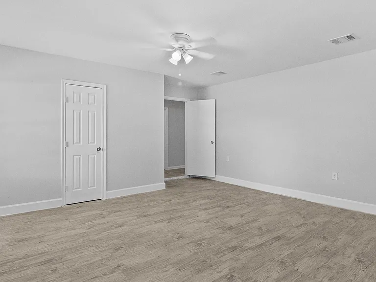 12002 Leitrim Way — Photo 11