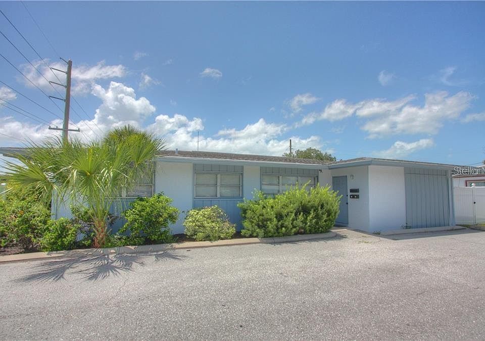 1st image of 3146 Claude Ln