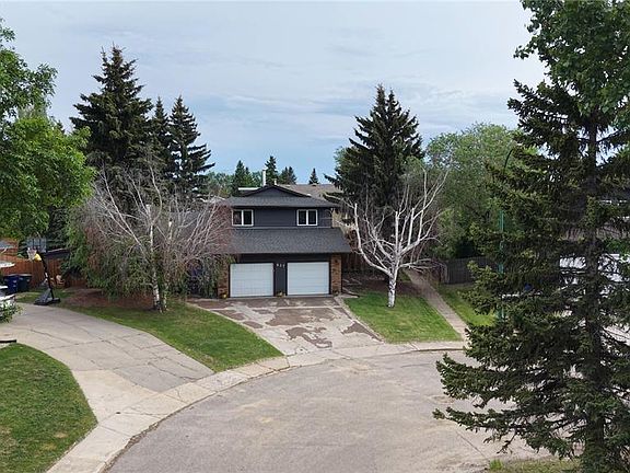 2nd image of 837 CONROY PLACE