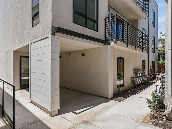 2nd image of 4364 Alabama St #202