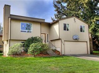2802 NE 4th Ct, Renton, WA 98056