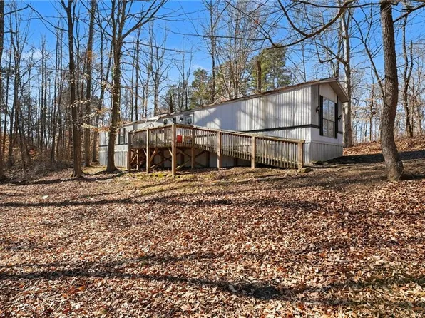 6017 Davis Mill Rd, Greensboro, NC 27406