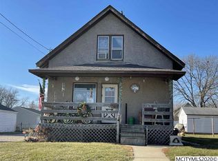 1534 N Adams Ave, Mason City, IA 50401