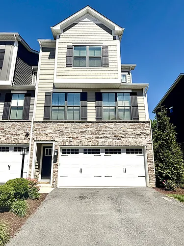 141 Laurel Place Ln Photo 1