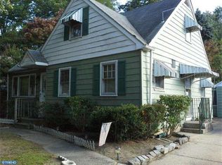 38 Ridgley St, Mount Holly, NJ 08060