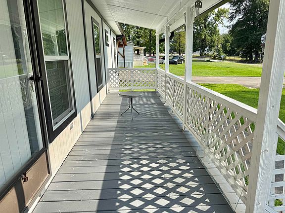 3rd image of 5207 N Shobe Rd