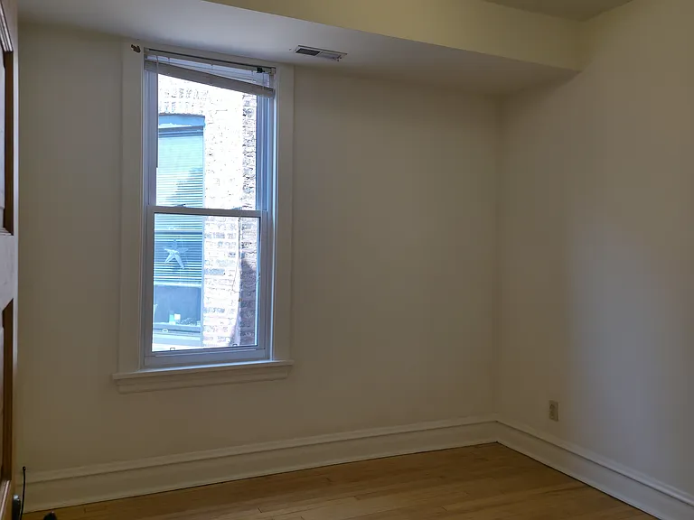 4236 N Wolcott Ave #2 — Photo 14