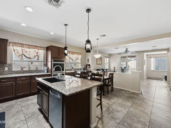 424 E CANYON ROCK Road, San Tan Valley, AZ 85143