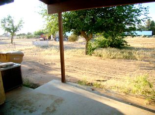 16140 Sycamore St, Hesperia, CA 92345