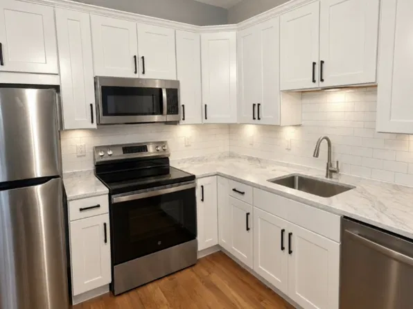 714 Pleasant St #1-7, Worcester, MA 01602