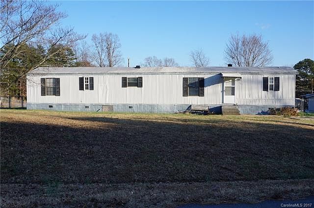 1st image of 105 Driftwood Dr
