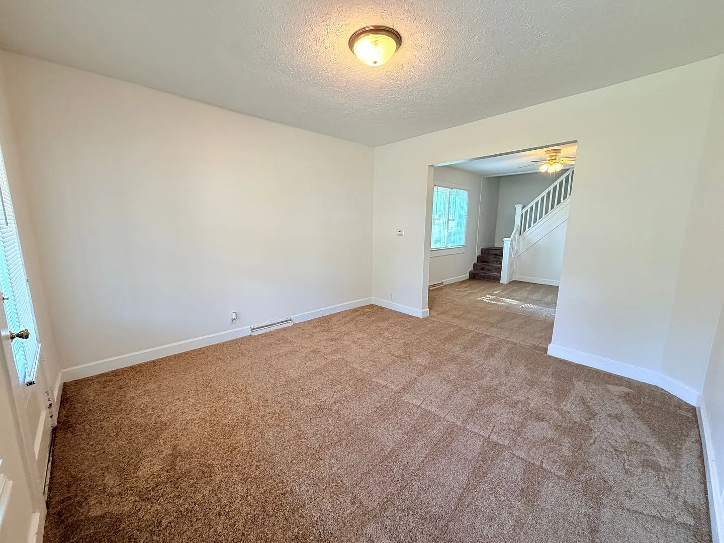 Now Showing: 2 Bedroom/1 Bathroom Duplex Located At 2346 Coyner Ave. In Indianapolis, In — Photo 4